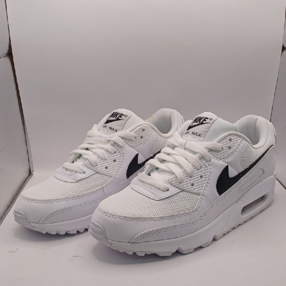 Pre-Owned Nike Air Max 90 Sneakers-White/Black Size W:10 M:8.5 US CQ2560101
